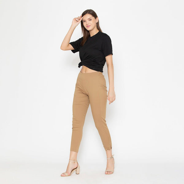 Women's Off White Faux Ever Leather Tapered Pant Avec Les Filles